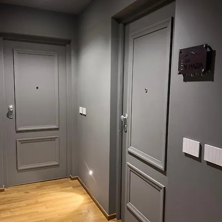 Apartamento Casa Dalmazia Elegant Parquet In The Center Metro & Highway Catania