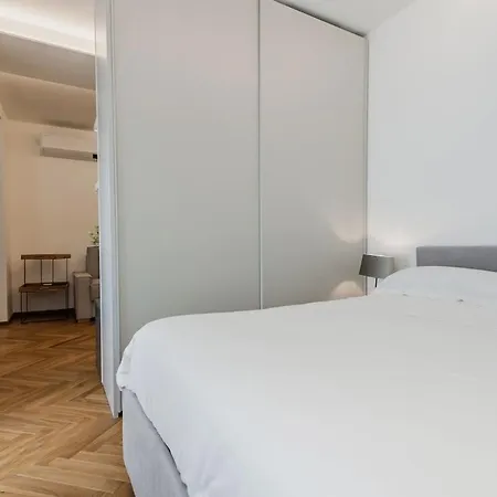 Casa Dalmazia Elegant Parquet In The Center Metro & Highway *